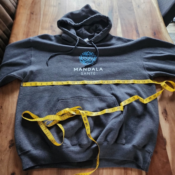💥Sale💥 ATC mandala santé dark gray oversized hoodie, size XL - Picture 9 of 10